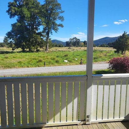 Misty Peaks Cottage فوكس جلاسير المظهر الخارجي الصورة